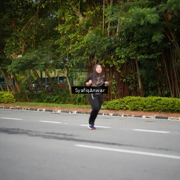 Runner Photo 8398397