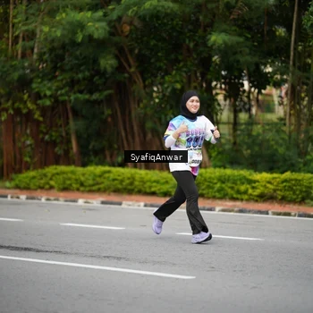 Runner Photo 8398404