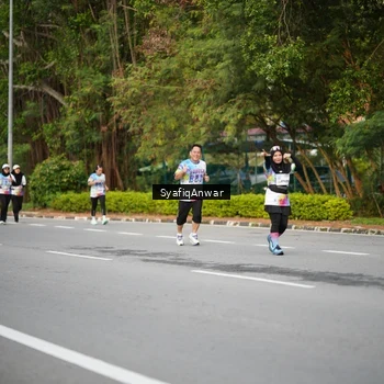 Runner Photo 8398408