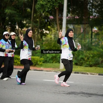 Runner Photo 8398421
