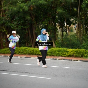Runner Photo 8398434