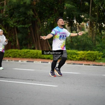 Runner Photo 8398452