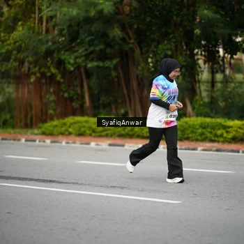 Runner Photo 8398462