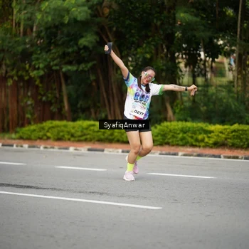Runner Photo 8398478