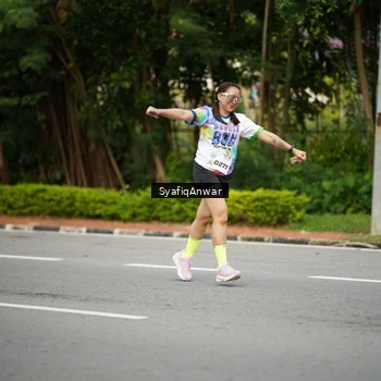 Runner Photo 8398479