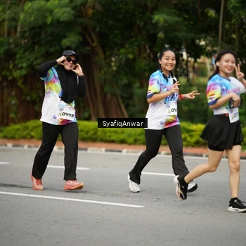Runner Photo 8398484