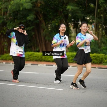 Runner Photo 8398487