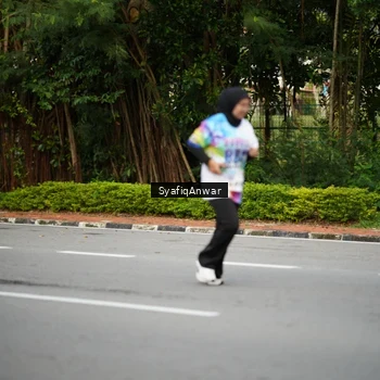 Runner Photo 8398488