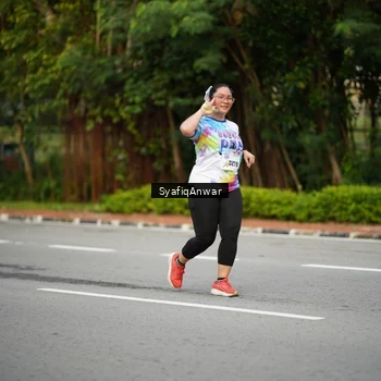 Runner Photo 8398511