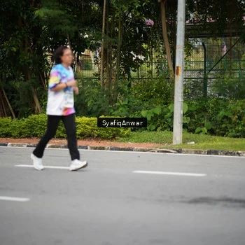 Runner Photo 8398512