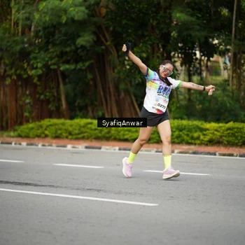 Runner Photo 8398513