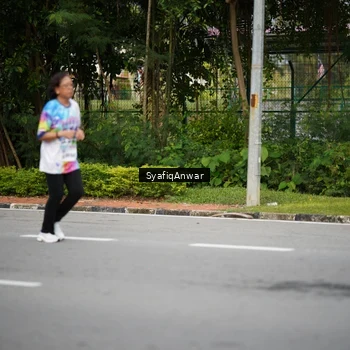 Runner Photo 8398515