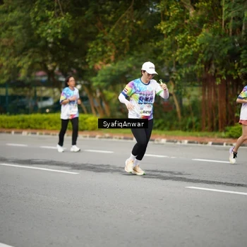 Runner Photo 8398519