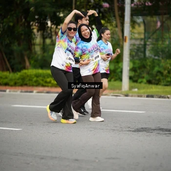 Runner Photo 8398526