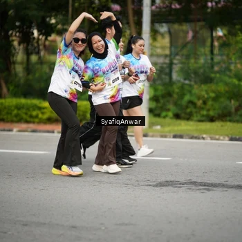 Runner Photo 8398529