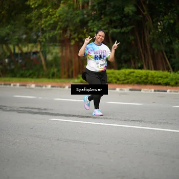 Runner Photo 8398541