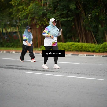 Runner Photo 8398547