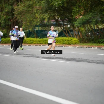 Runner Photo 8398562