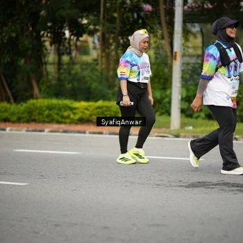 Runner Photo 8398566