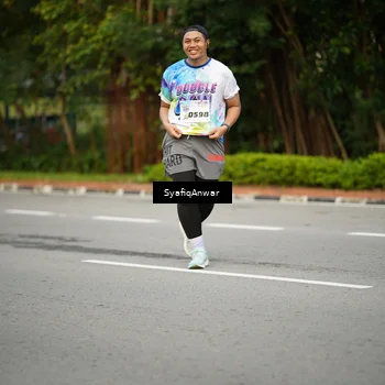 Runner Photo 8398570