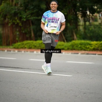 Runner Photo 8398576