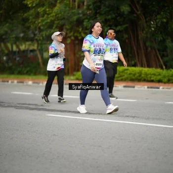 Runner Photo 8398585