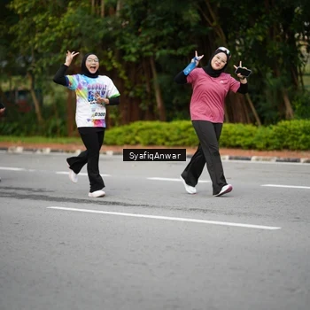 Runner Photo 8398593
