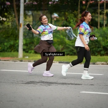 Runner Photo 8398613