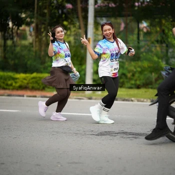 Runner Photo 8398614