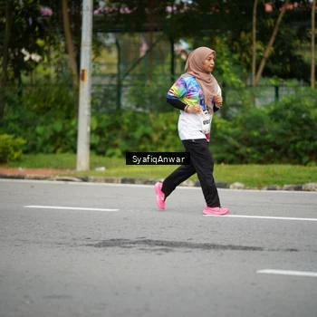 Runner Photo 8398615