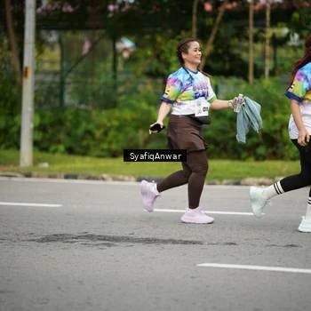 Runner Photo 8398616