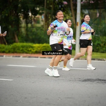 Runner Photo 8398635
