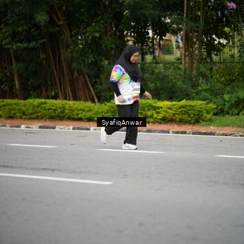 Runner Photo 8398640