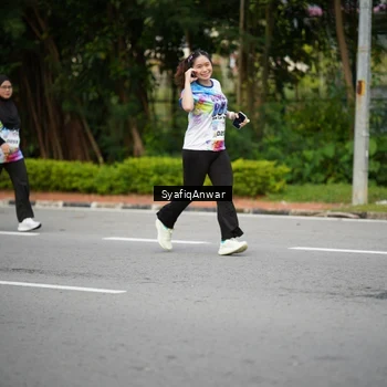 Runner Photo 8398641