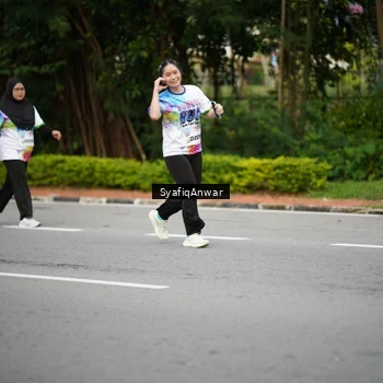 Runner Photo 8398642