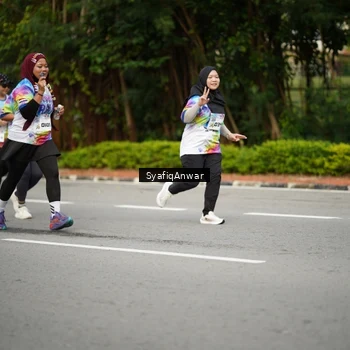 Runner Photo 8398644