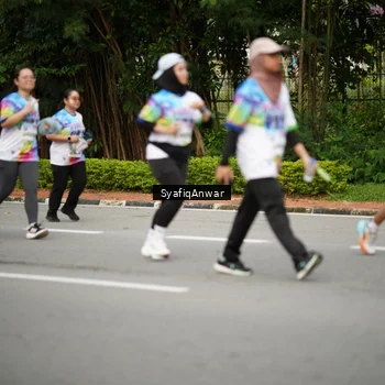 Runner Photo 8398662