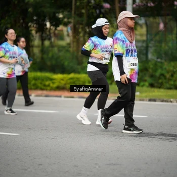 Runner Photo 8398670