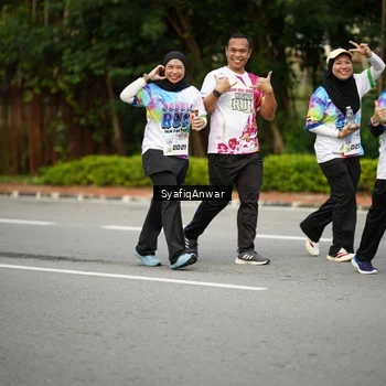 Runner Photo 8398683
