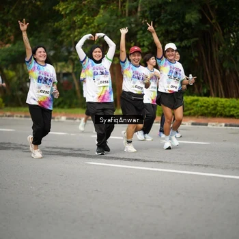 Runner Photo 8398690