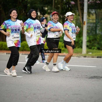 Runner Photo 8398691