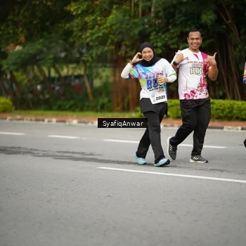 Runner Photo 8398694