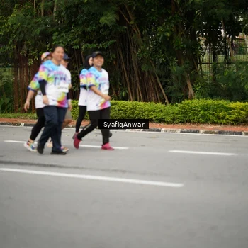 Runner Photo 8398703