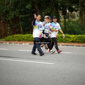 Runner Photo 8398706