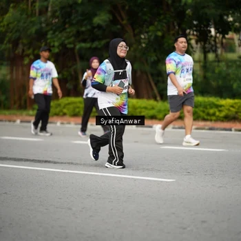 Runner Photo 8398717