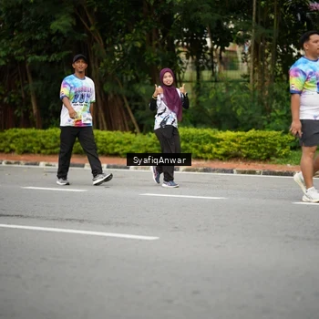 Runner Photo 8398719