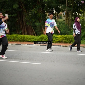 Runner Photo 8398722