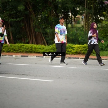 Runner Photo 8398723