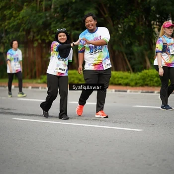 Runner Photo 8398727