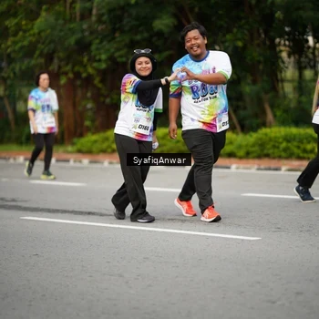 Runner Photo 8398730